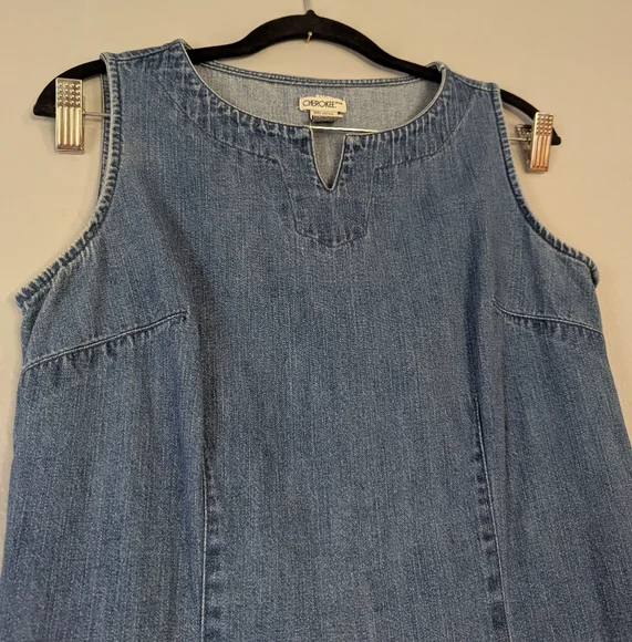 Vintage Cherokee Floral Embroidered Denim Shift Dress Sleeveless Size S - Picture 4 of 6